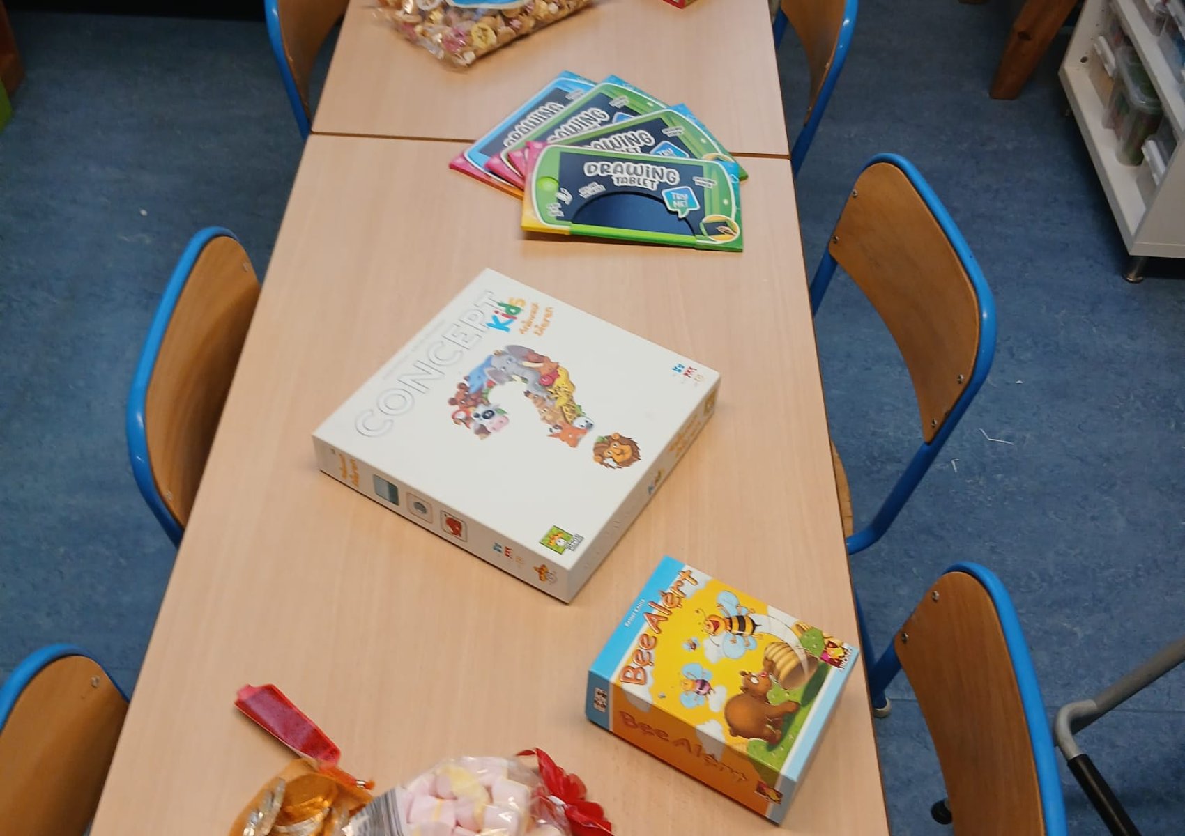 whatsapp image 2025-12-08 at 00.04.30